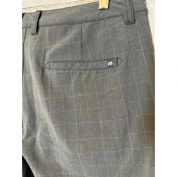 Travis Mathew Sorry For Being Awesome Plaid Shorts Size 36 - Picture 5 of 6
